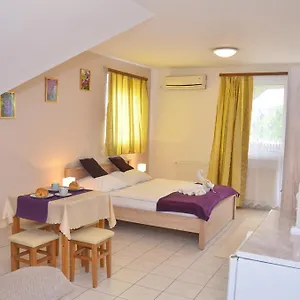 Apartament Amulett, Hajdúszoboszló